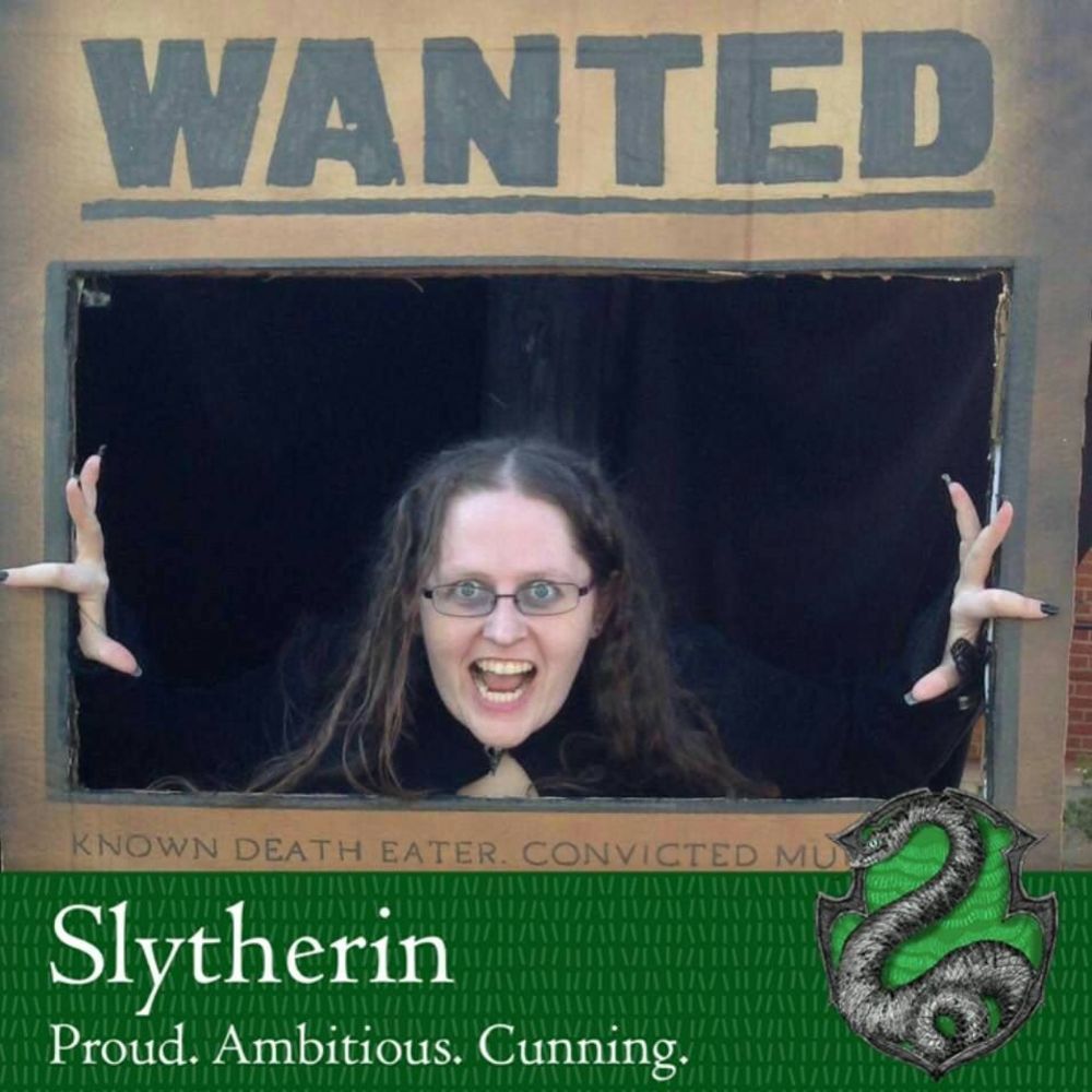 Meet your Posher, Crystal