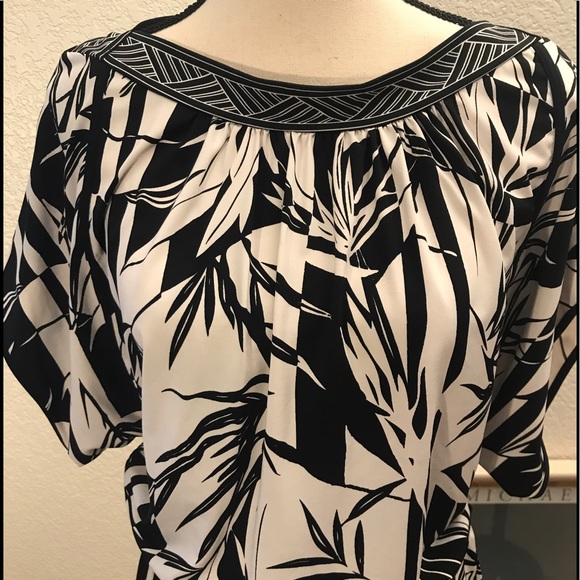 Women’s BCBGMAXAZRIA Shift Dress Size S - Picture 3 of 7