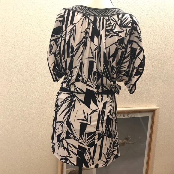 Women’s BCBGMAXAZRIA Shift Dress Size S - Picture 5 of 7