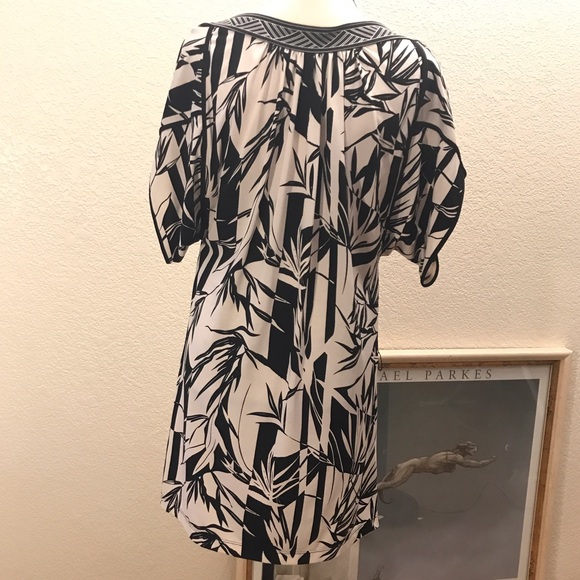 Women’s BCBGMAXAZRIA Shift Dress Size S - Picture 7 of 7