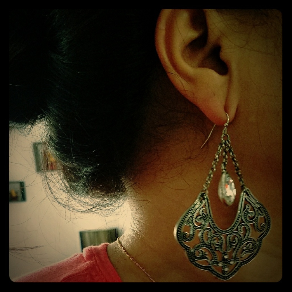 Adorable antique style Earings