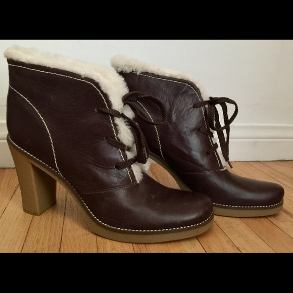 New BCBGirls Chocolate Brown Leather Boot - Picture 1 of 5