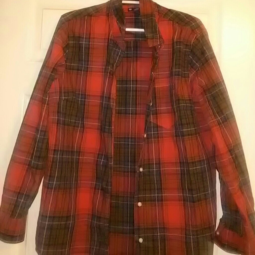 Gap shirt