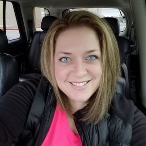 Meet your Posher, Kelli