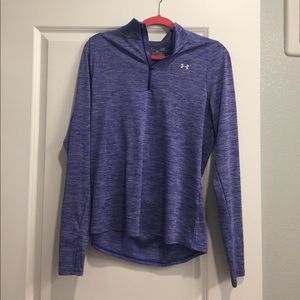 Long sleeve "Heat Gear" Under Armour pullover