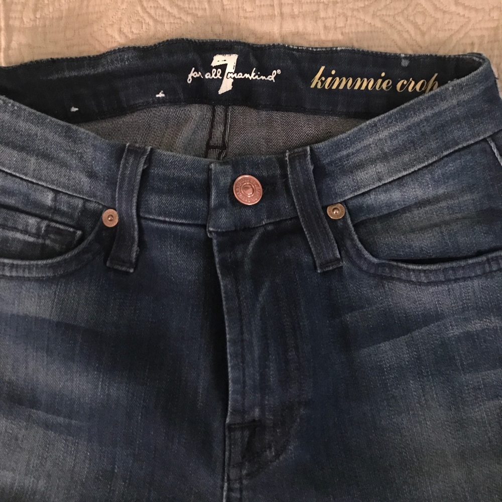 7 for all mankind dark wash jeans size 25