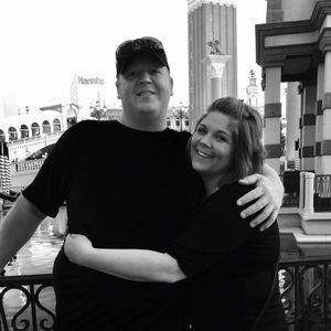 Meet your Posher, Loni