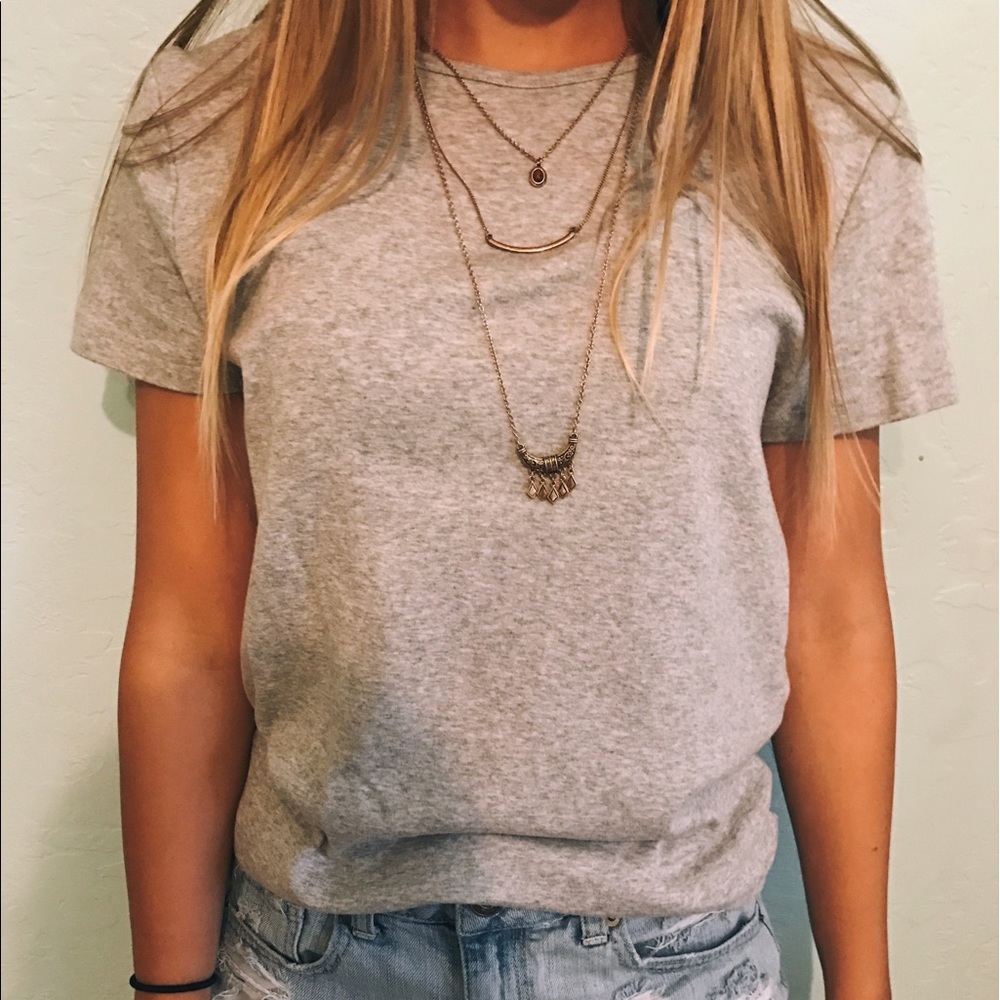 Grey GAP short sleeved shirt