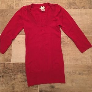 Super stretchy red half sleeve shirt