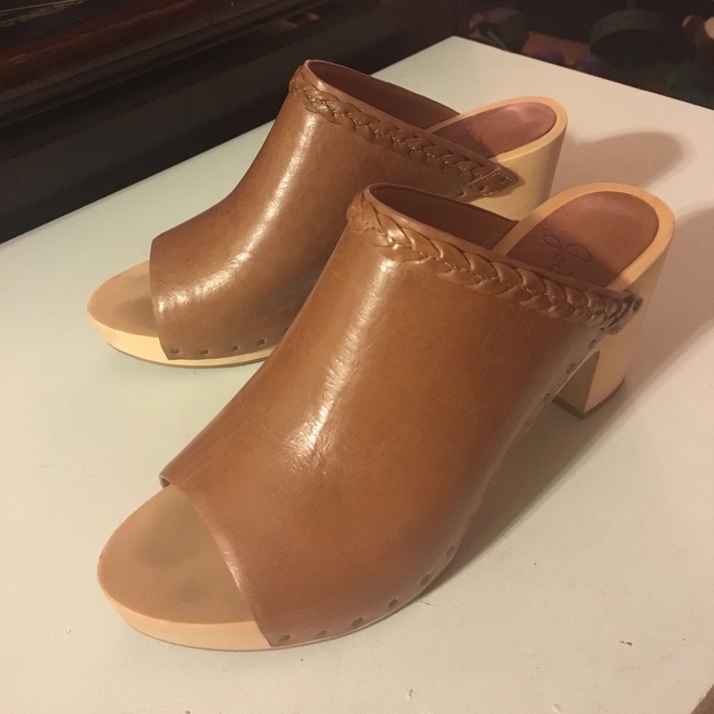 Joie leather braided clogs