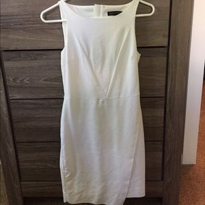 White boat neck dress with zippered back