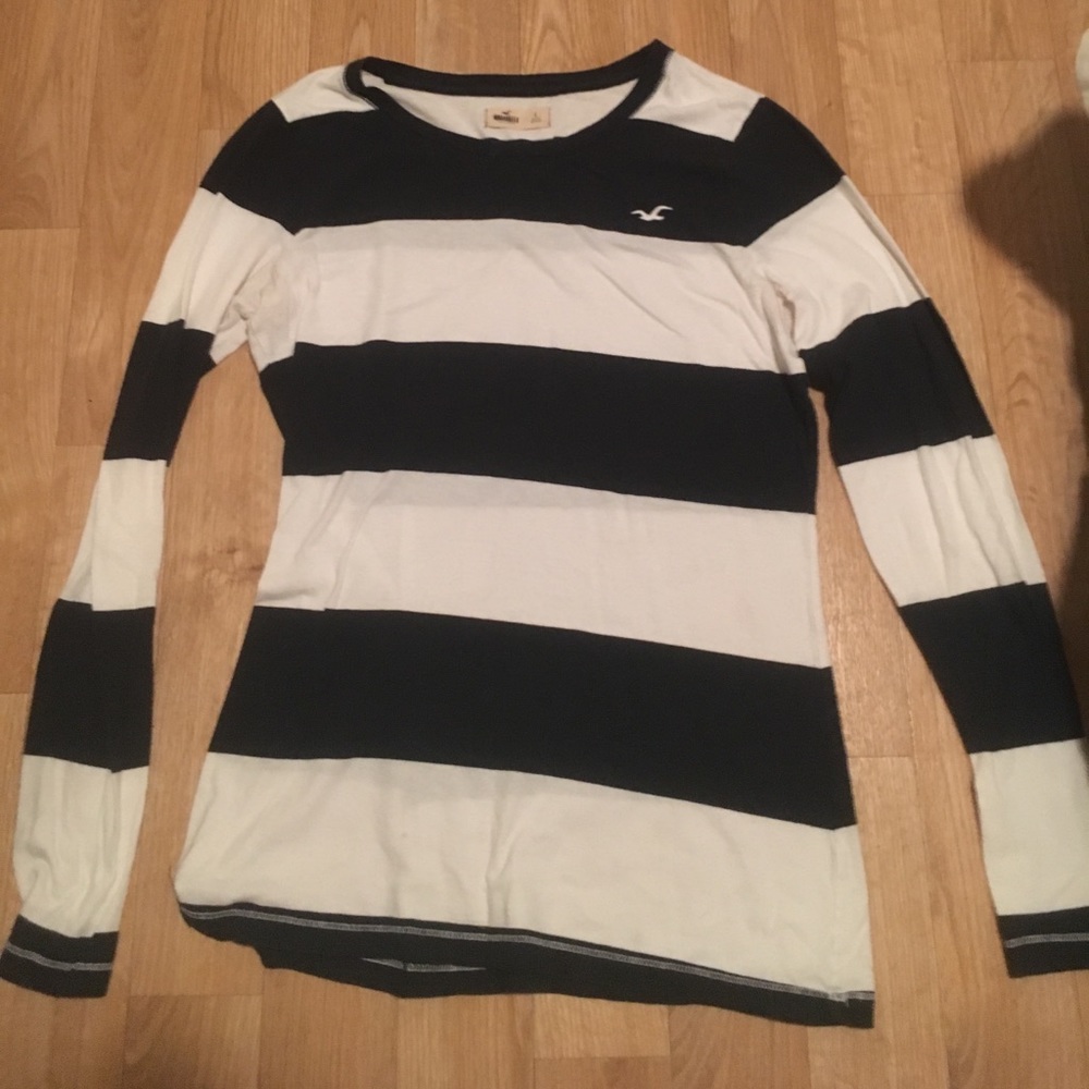 Hollister long sleeve top