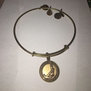 gold Bowen Warf Newport RI Alex and Ani