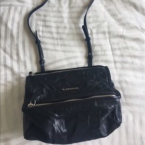 Givenchy mini pandora