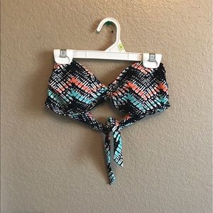 Bandeau bikini top