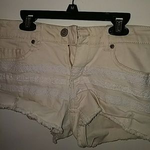 Khaki lace shorts