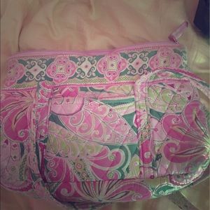 A Vera Bradley purse