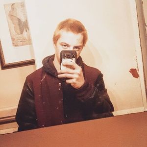 Meet your Posher, Chris