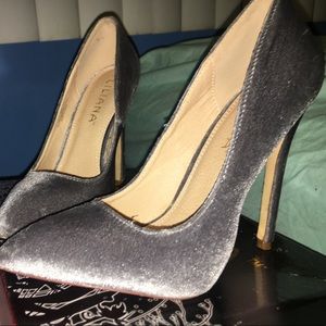 Grey Pointed Toe Heels