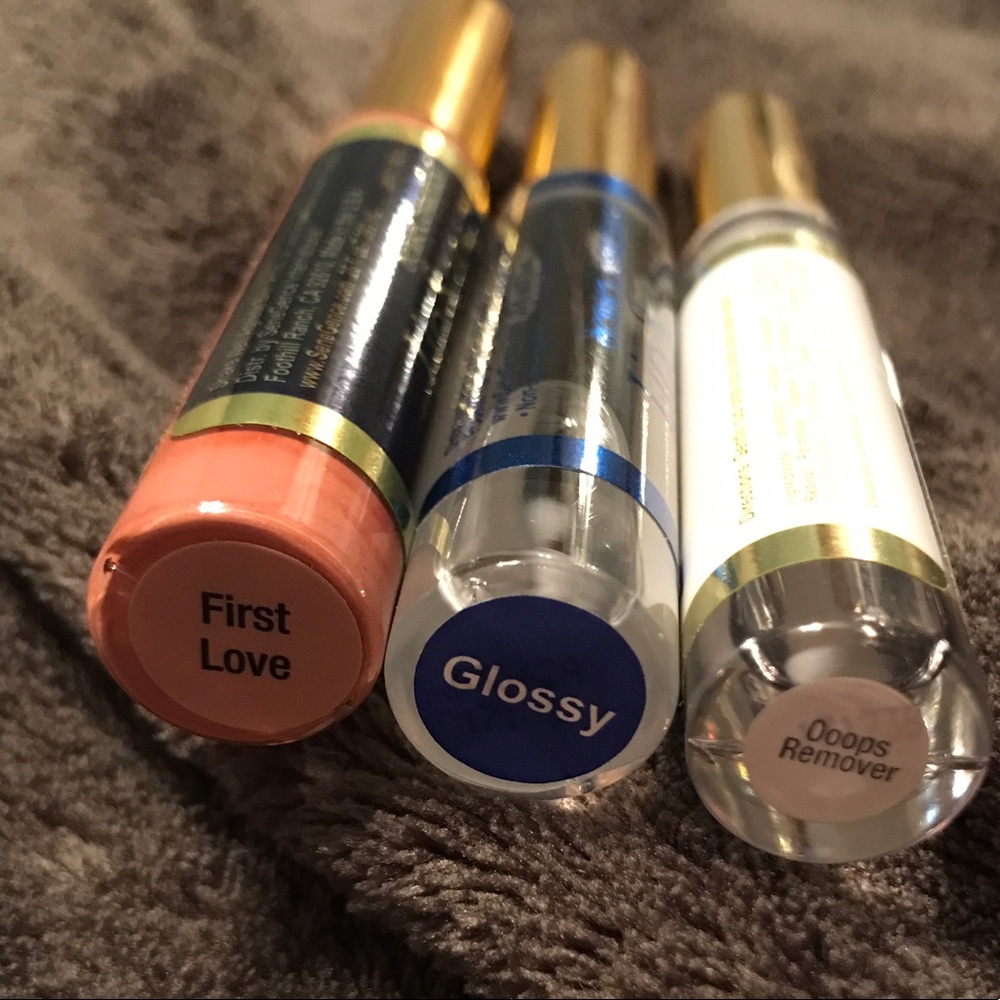 LipSense: First Love - Picture 3 of 4
