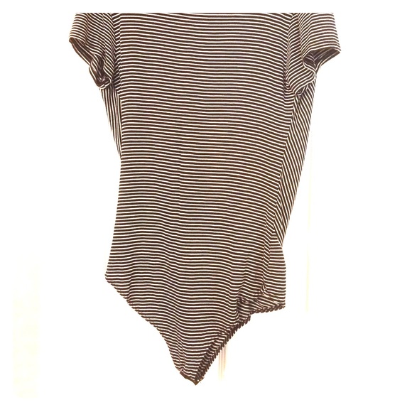 Never worn shirt! - Picture 4 of 4