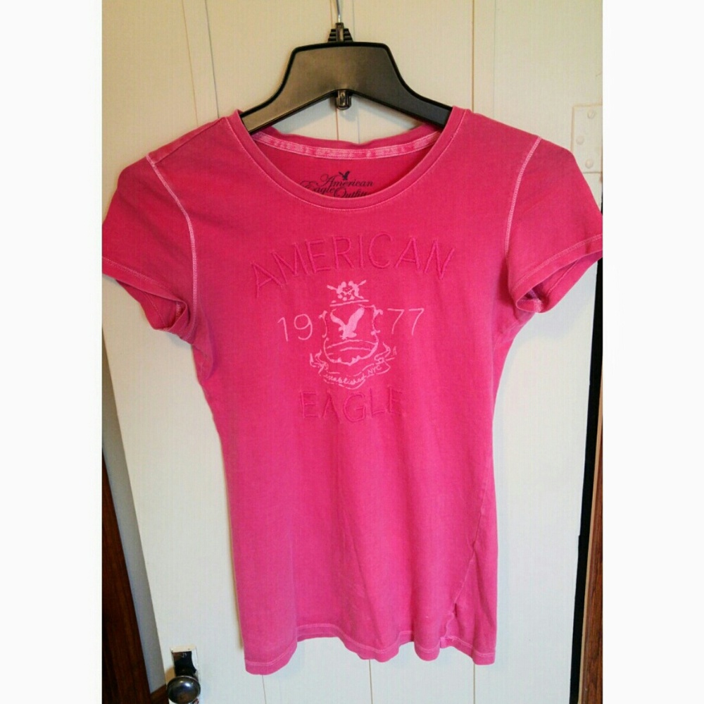 American Eagle Short Sleeve
