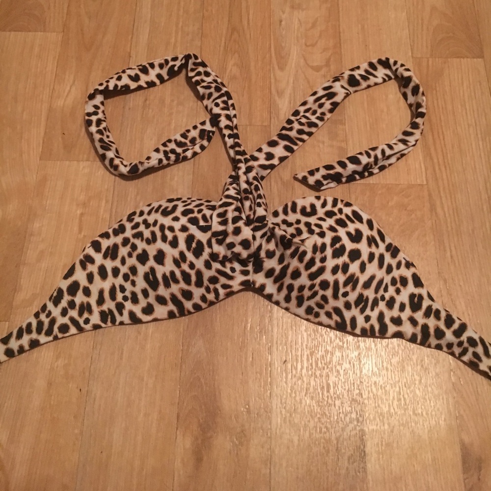 Victoria secret bathing suit top