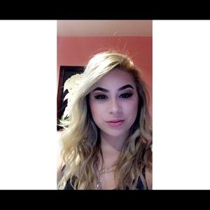 Meet your Posher, Erika