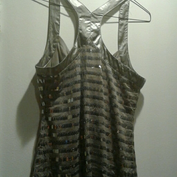 Top - Picture 4 of 4