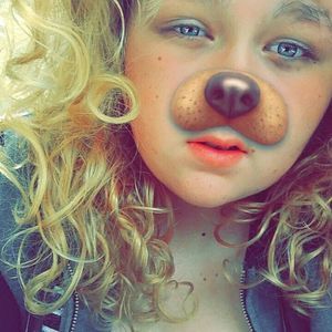 Meet your Posher, Calli