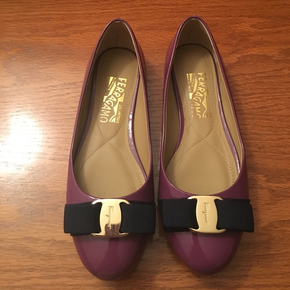 Authentic! Ferragamo Varina Size 36