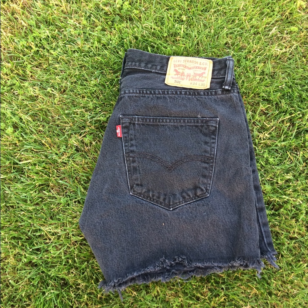 High Waisted Levi Shorts