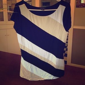 White House black market cotton top, like new