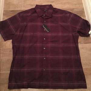Men VanHeusen button up shirt