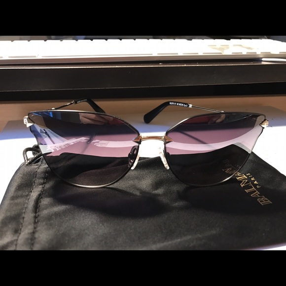Balmain Sunglasses women\'s eyewear