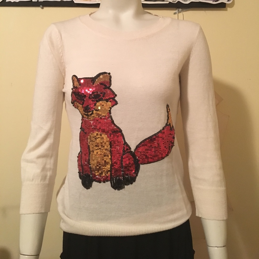 Lightweight sequin fox sweater
