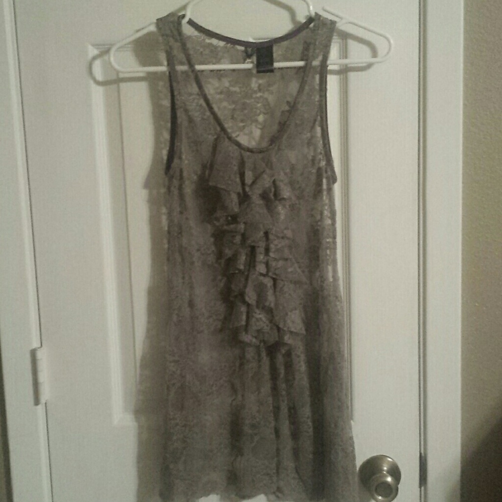 Women's BKE blouse size small