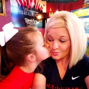 Meet your Posher, Alli