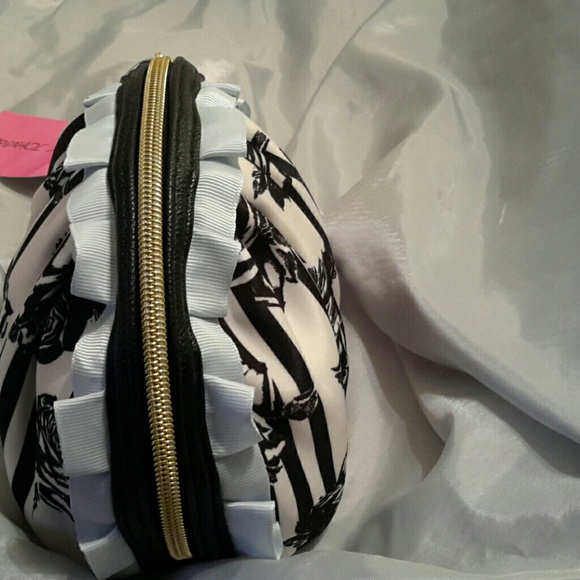 Betsey johnson cosmo mini NWT - Picture 3 of 4