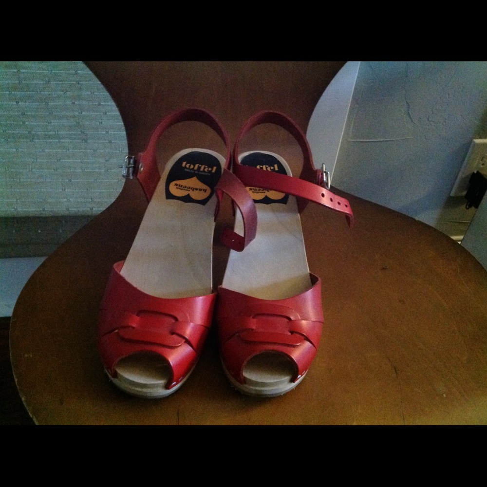 Hasbeens Swedish Clogs