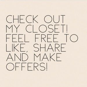 CHECK OUT MY CLOSET!