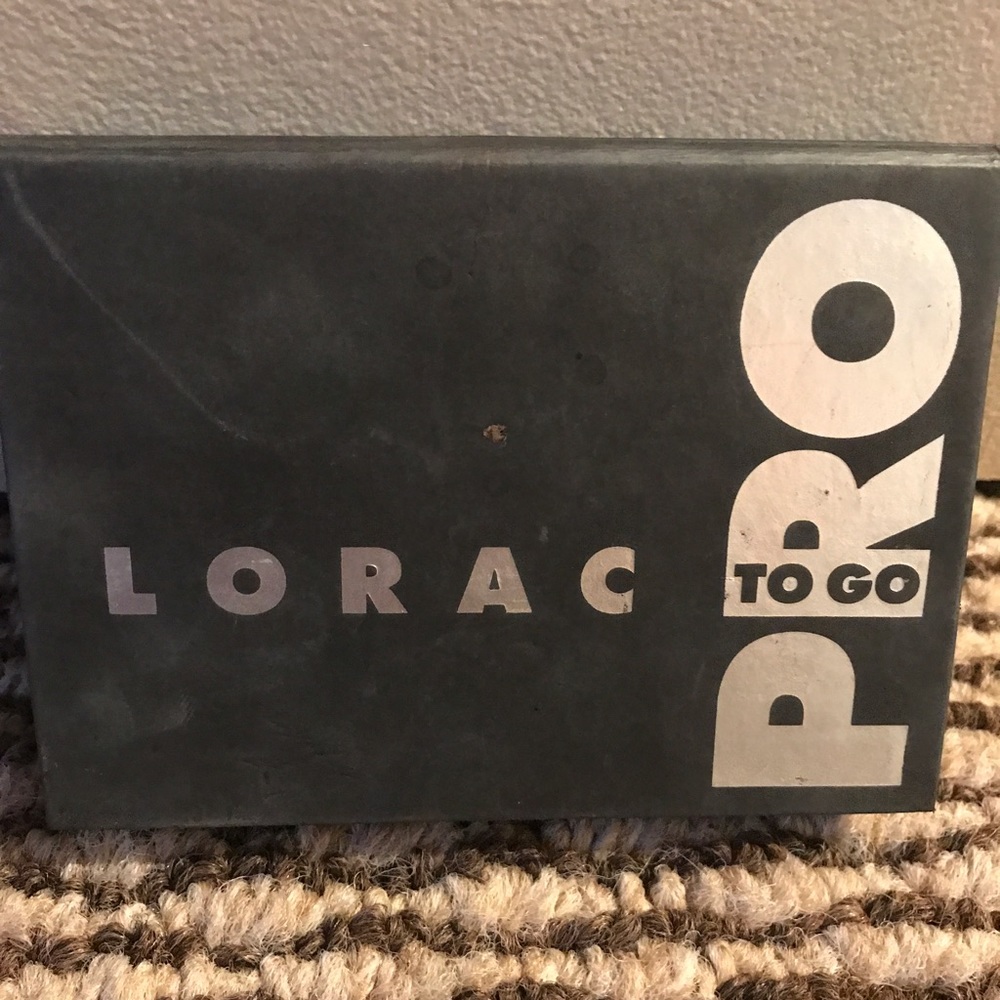 Lorac pro to go