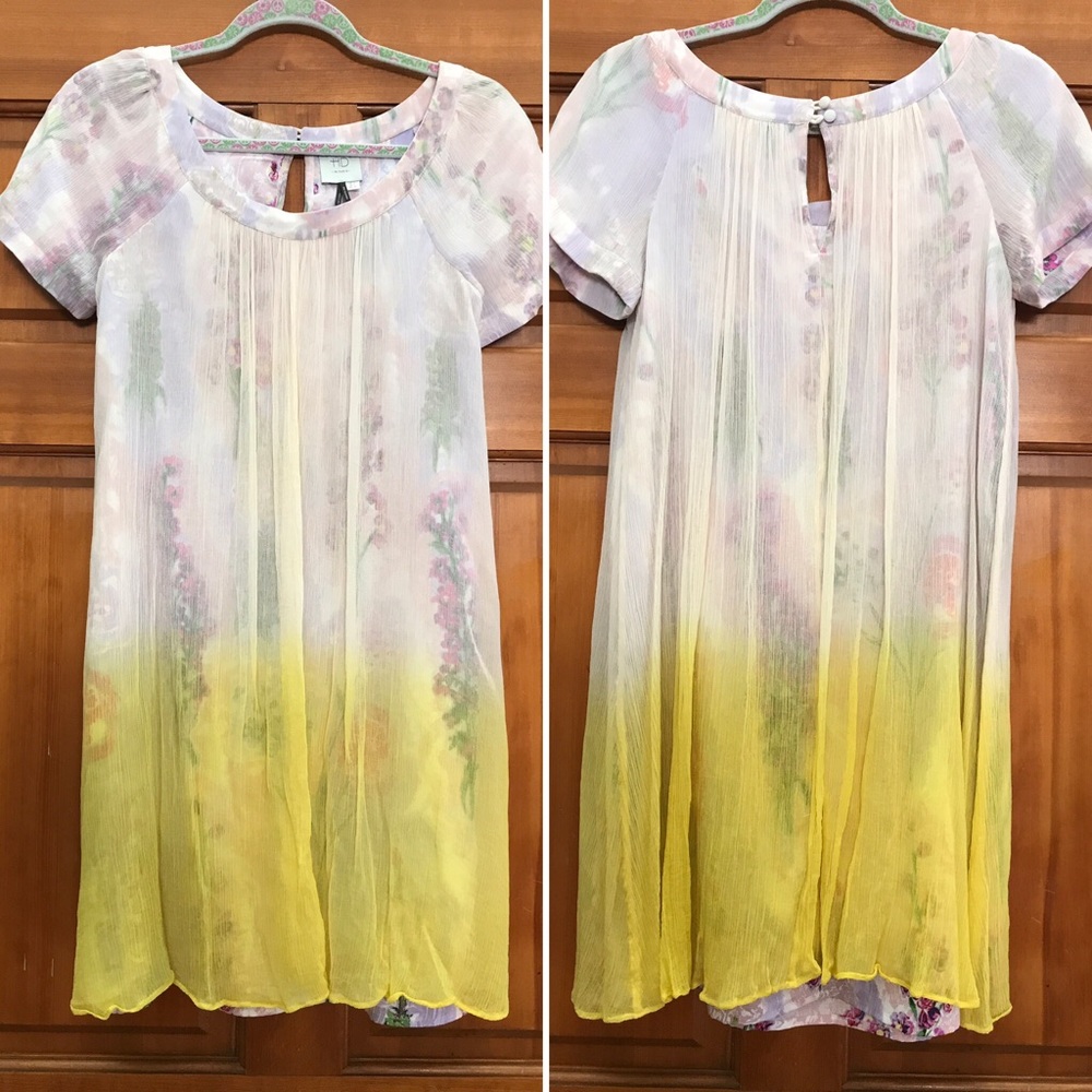 HD in PARIS dress