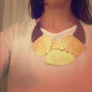 10" beautiful hammered metal necklace