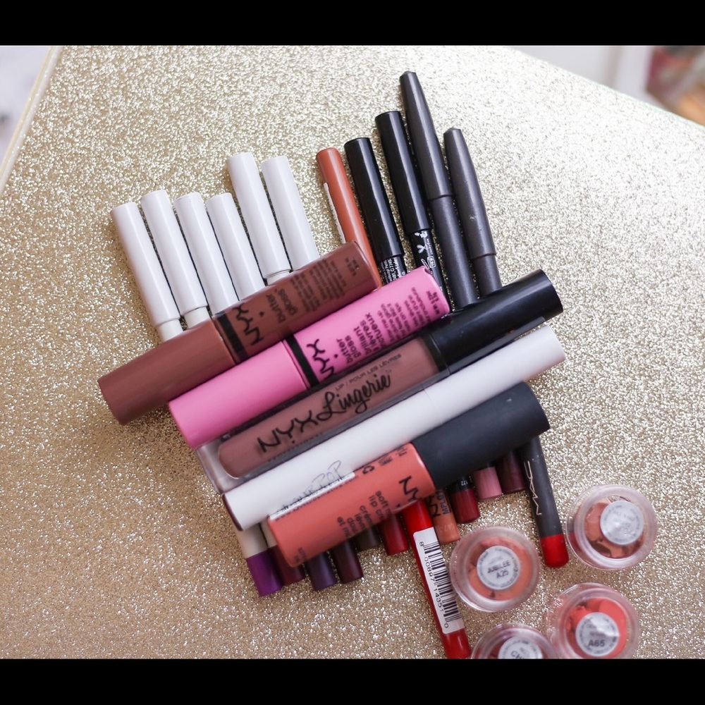 MAKEUP BUNDLES FOR CHEAP!