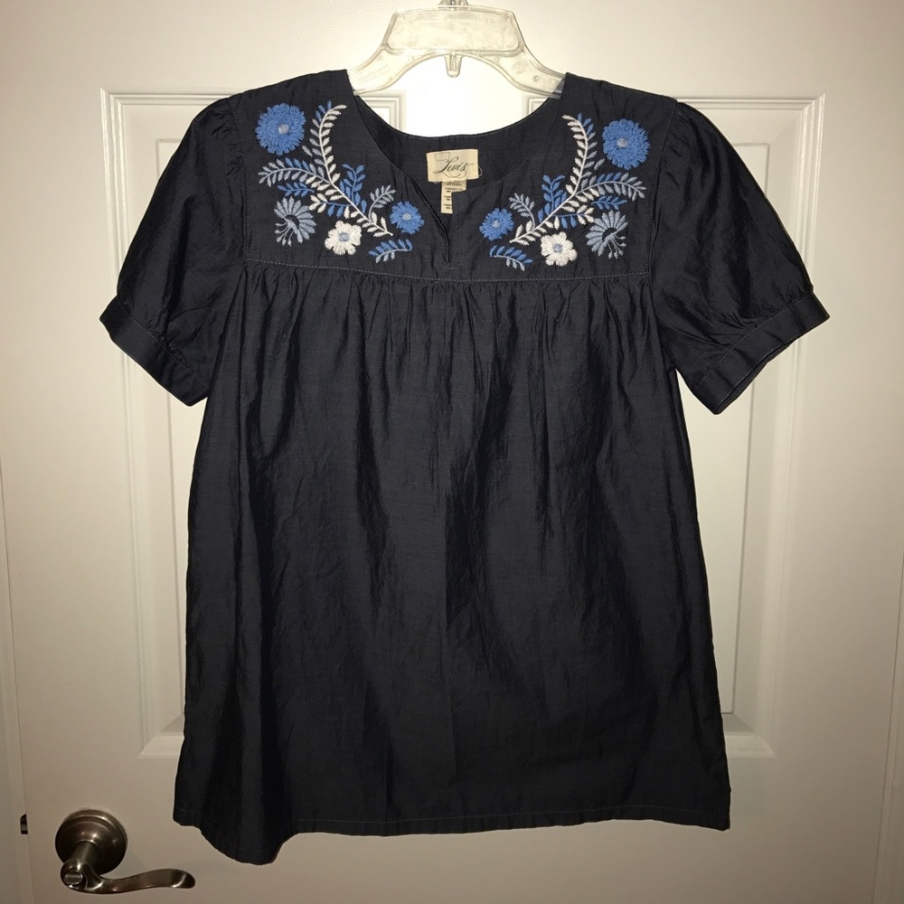 Levi's Floral Embroidered Chambray Top