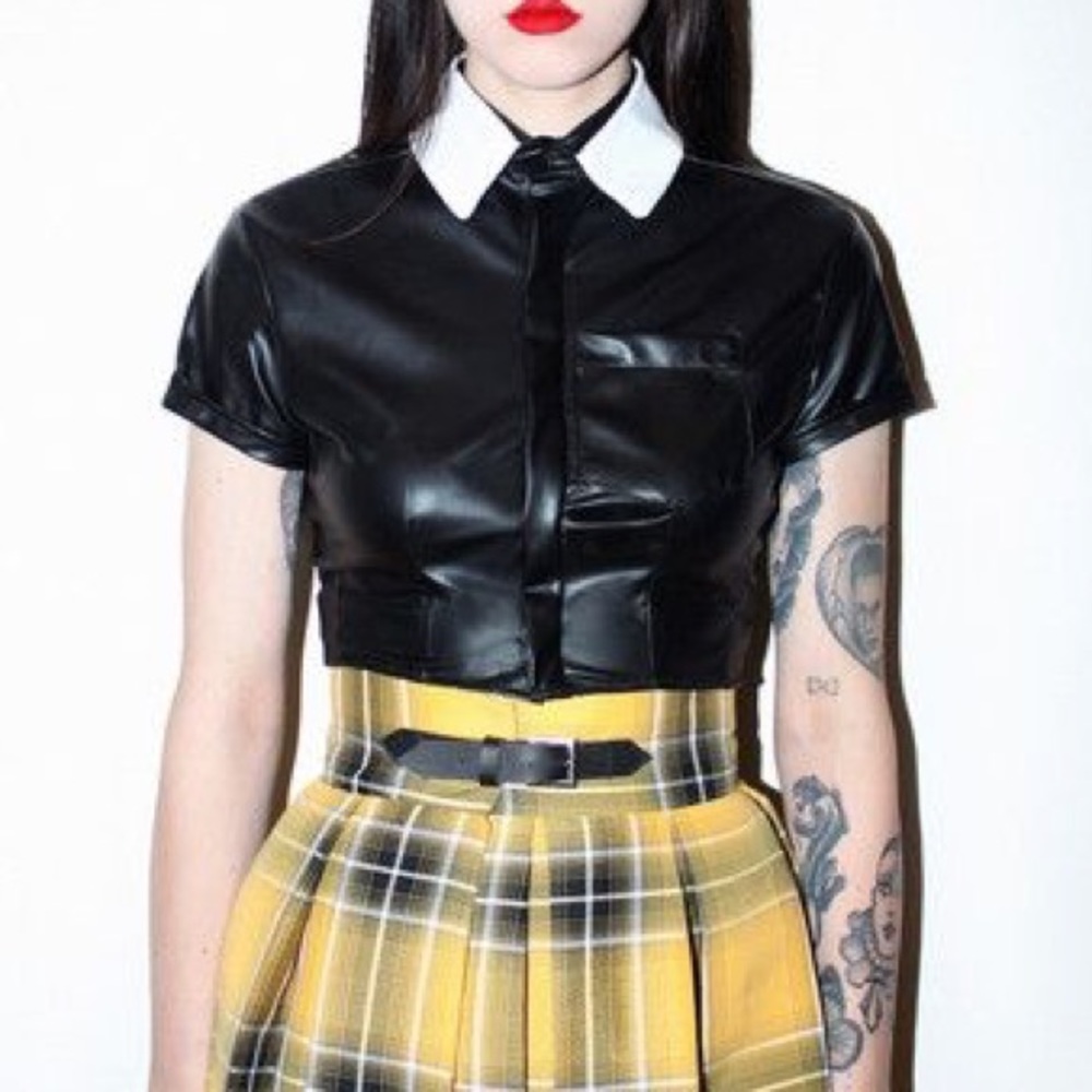 Deandri Juliet Faux Leather Button Down Crop Top