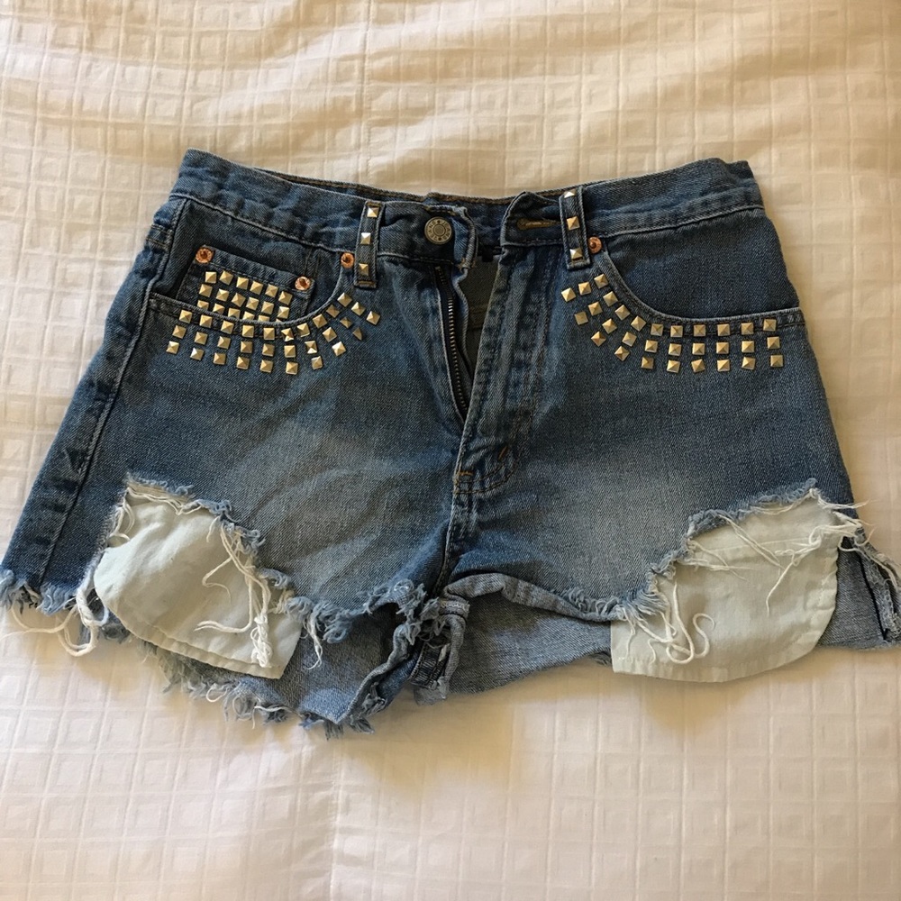 Jean shorts - women's - size small