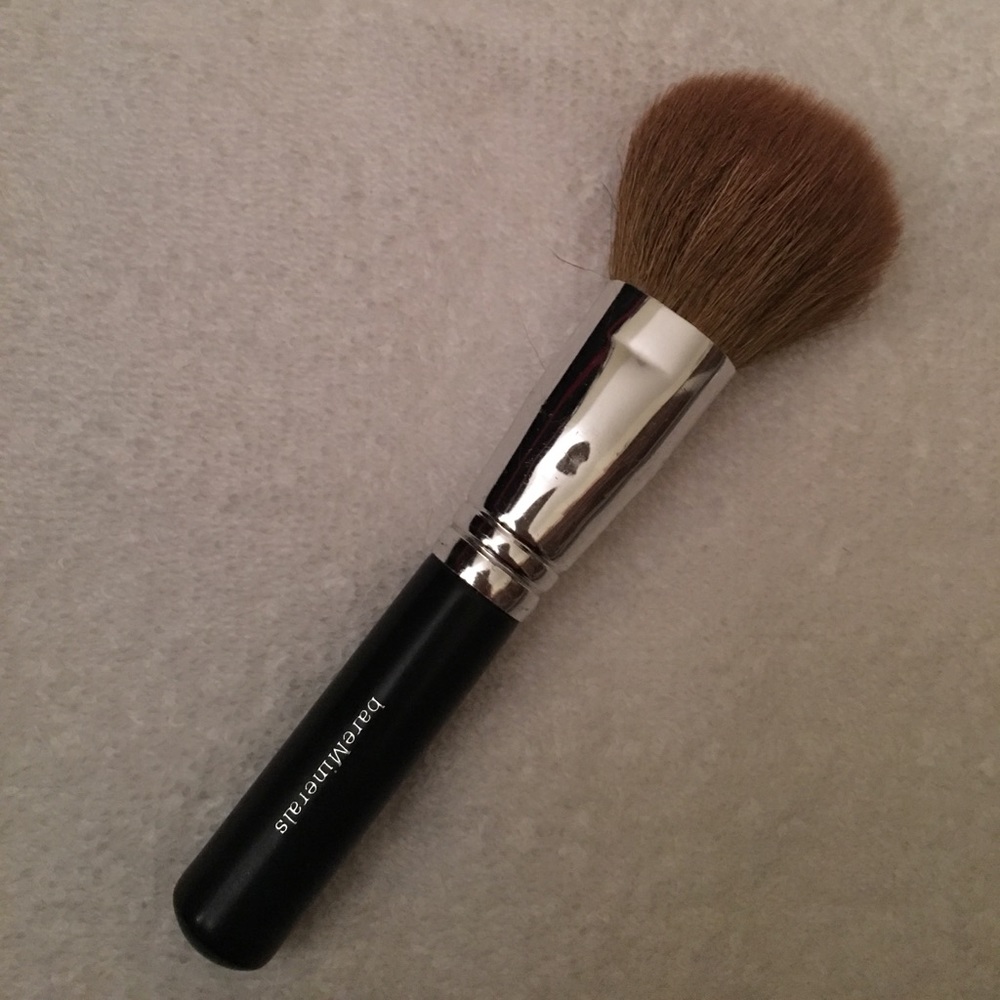 bareMinerals Full Flawless Face Brush