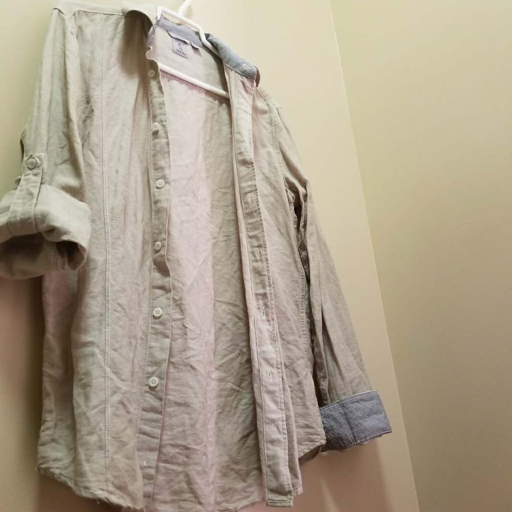 3/$10 SALE Tristan Shirt XS